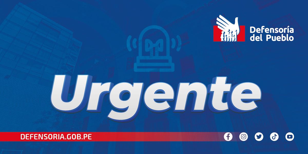 #Ayacucho Tras el fallecimiento de dos personas y decenas de personas heridas durante intento de toma del aeropuerto por parte de manifestantes, exigimos a <a href="/CCFFAA_PERU/">COMANDO CONJUNTO</a> el cese inmediato del uso de armas de fuego y de bombas lacrimógenas lanzadas desde helicópteros.