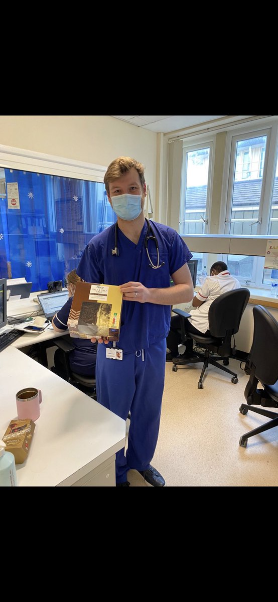 Always something to celebrate on Ward F8/CCU. Today we was celebrating our doctor Matts birthday 🥳🎂