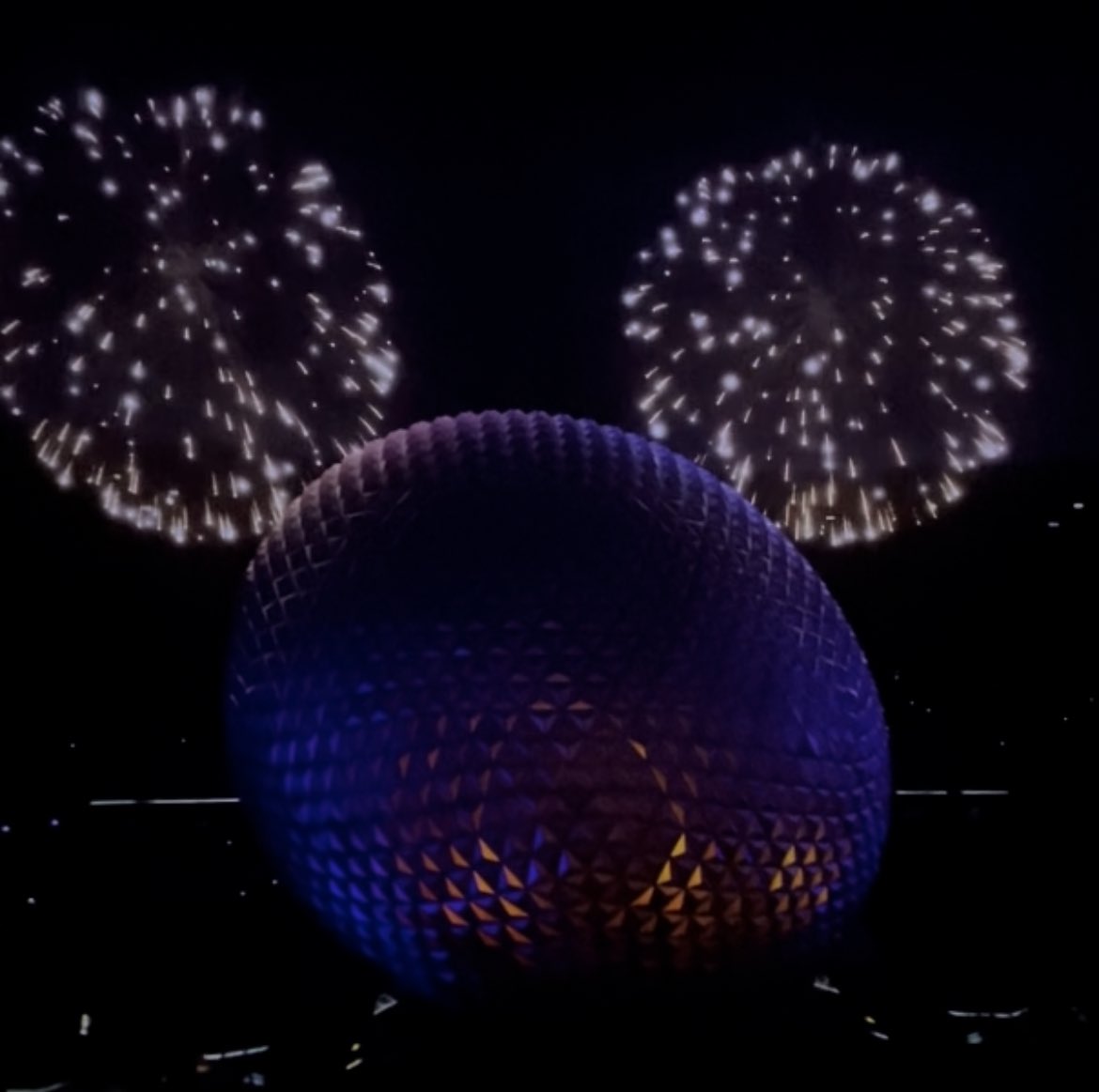 WDW_Kevin's tweet photo. My Last EPCOT Trip 😭

Video: https://t.co/h3ngsn65Qd

#EPCOT #DisneyWorld #YouTube #WDW #EpcotFood https://t.co/smtioLWHmE