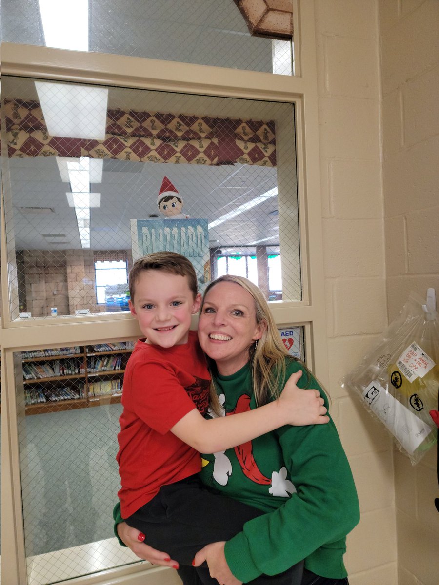 We found you, Chestnut! #sharonelfie