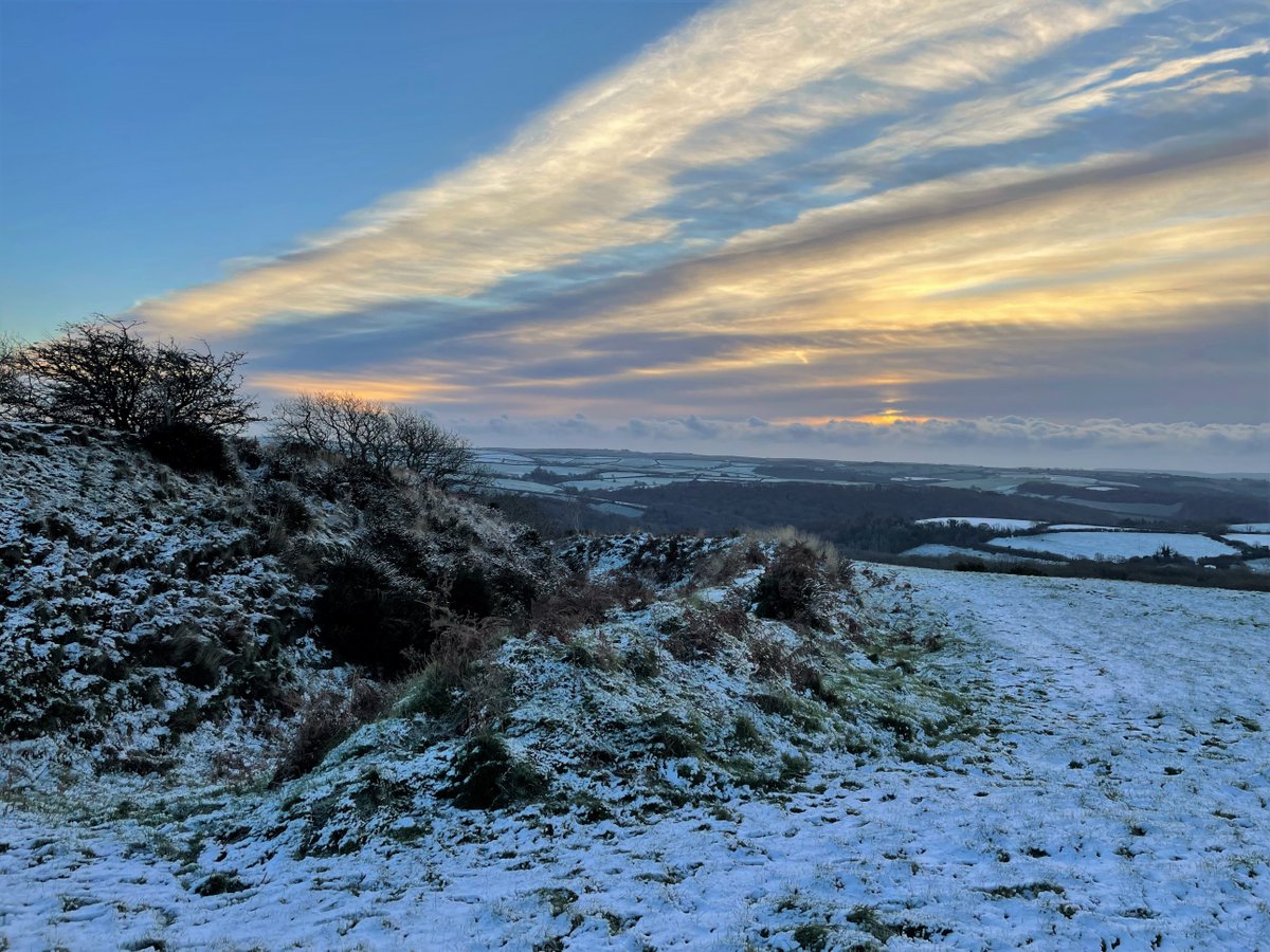 A snowy Blackdown Rings before and after sunrise this morning - a chilly minus 5 degrees!