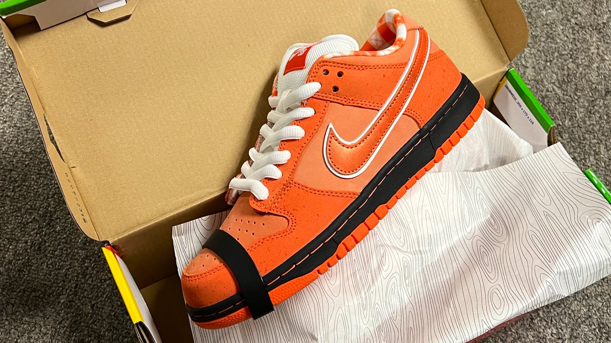 Who wants a pair in their size? 🦞 

Selected at tomorrow at random 🕵️‍♂️ 

Comment your US Men’s size below ⬇️ 

How to enter:
1) RT this tweet
2) Follow &gt; <a href="/house_drift/">Drift House</a> 
3) Follow IG &gt; bit.ly/3YlIUPD