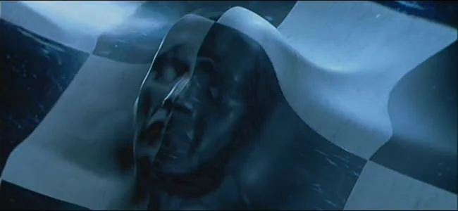 @bebebeBayes 顔だったら逃げてください 