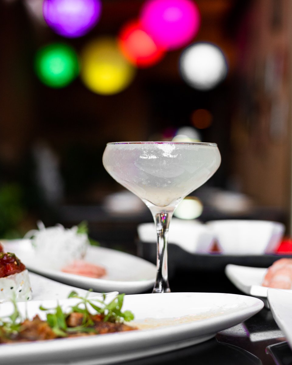 Only 10 days until Christmas! Harney Sushi will be closed 12/24-12/26. We will be open for NYE and New Year's Day! Make your reservation to ring in 2023 with us today:   harneysushi.com/reservations