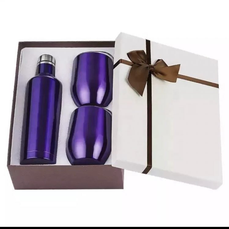 ibox_gift's tweet photo. @Mbahdeyforyou Personally none. But I wouldn’t mind been the one sending out gifts to others, I curate gift hampers, surprise packages, souvenirs and chocolate boxes. Location: Lagos/ Abuja. Price range from 15,000 Naira upwards, i.e can be charged higher than that. Thank you https://t.co/uDPPUWsdoZ