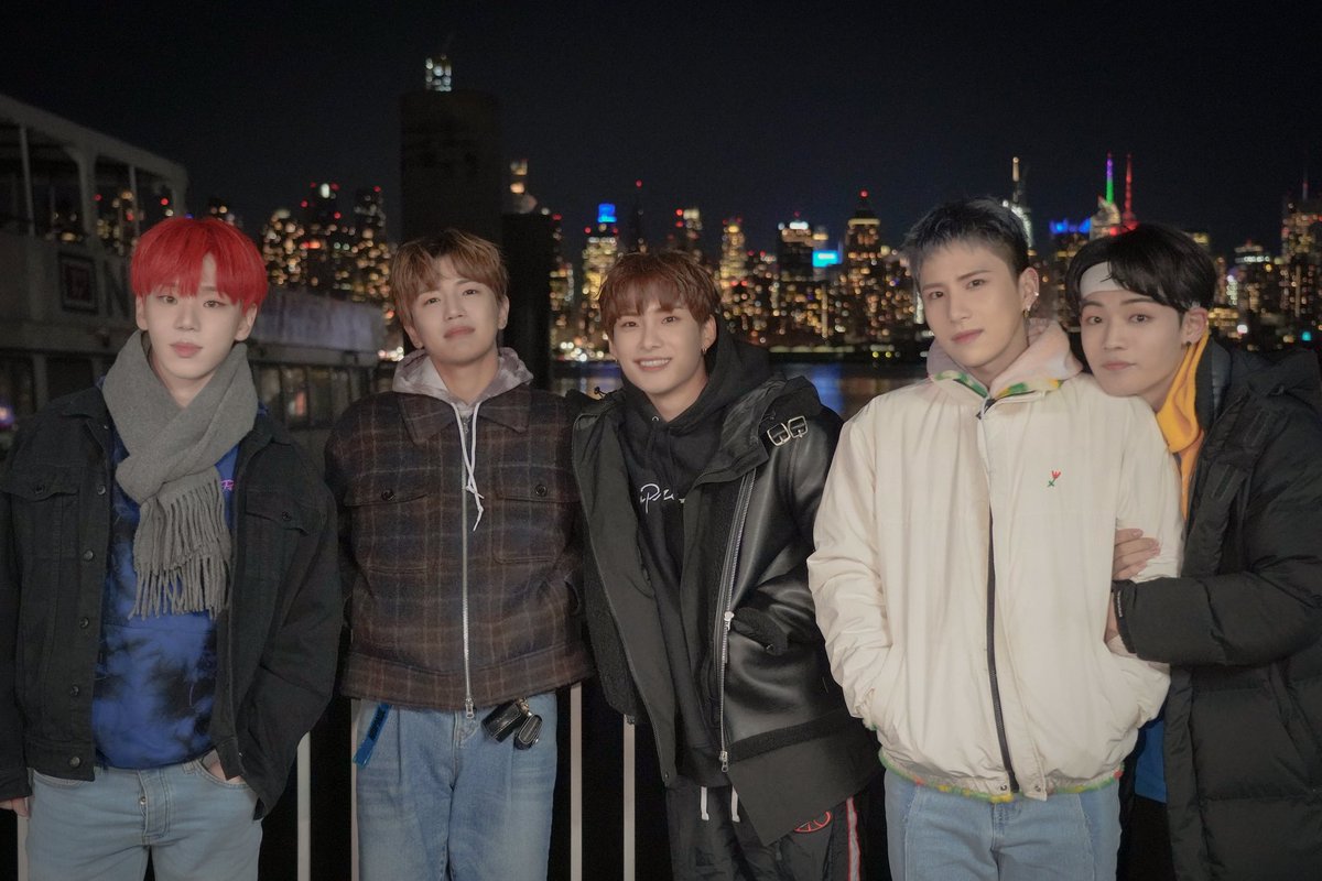 ace7mxco's tweet photo. TWITTER] 22.12.14

[#ACE_DIARY] 📚

Vamos de viaje con A.C.E por el camino de los recuerdos
: Recuerdos de la gira de EUA

#5 https://t.co/ejgfIHby4i
#6 https://t.co/vkCvpUY0Hq
#? https://t.co/4i0bumuTgx

#에이스 #초이스 #ACE #CHOICE

Cr. official_ACE7 | Trad esp A.C.E México https://t.co/jS1gFmvIOj