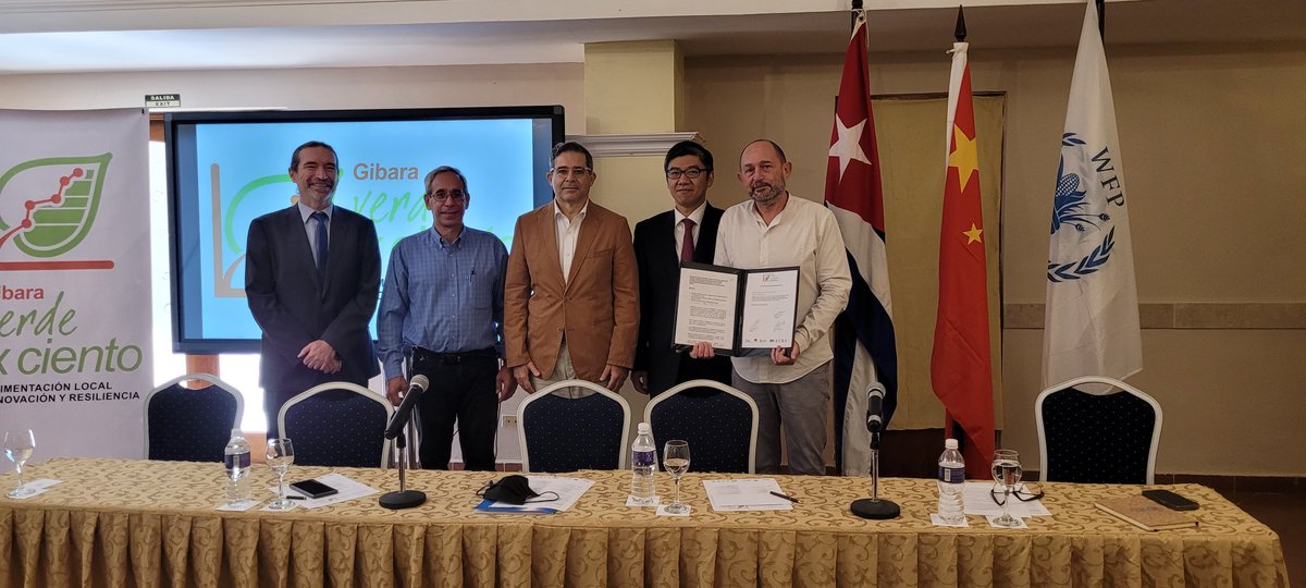 WFP_Cuba's tweet photo. FIDA, CHINA y PMA, apoyando soluciones locales para  sistemas alimentarios mas sostenibles y resilientes. Niños y niñas de primaria, adultos mayores de 65 años y productores agrícolas, beneficiarios directos de "VERDExCIENTO"
https://t.co/4kDatSd5Tl https://t.co/6VgIBVMjyb