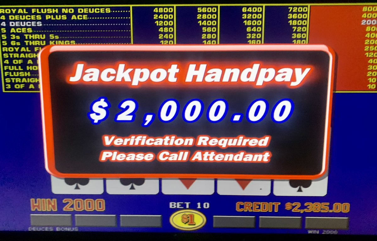 BlueOxTavern's tweet photo. Krissy, pouring and paying 🍻💵
#deucesbonus #jackpothandpay #win2000 #blueoxtavern https://t.co/DMdY0EDZOF