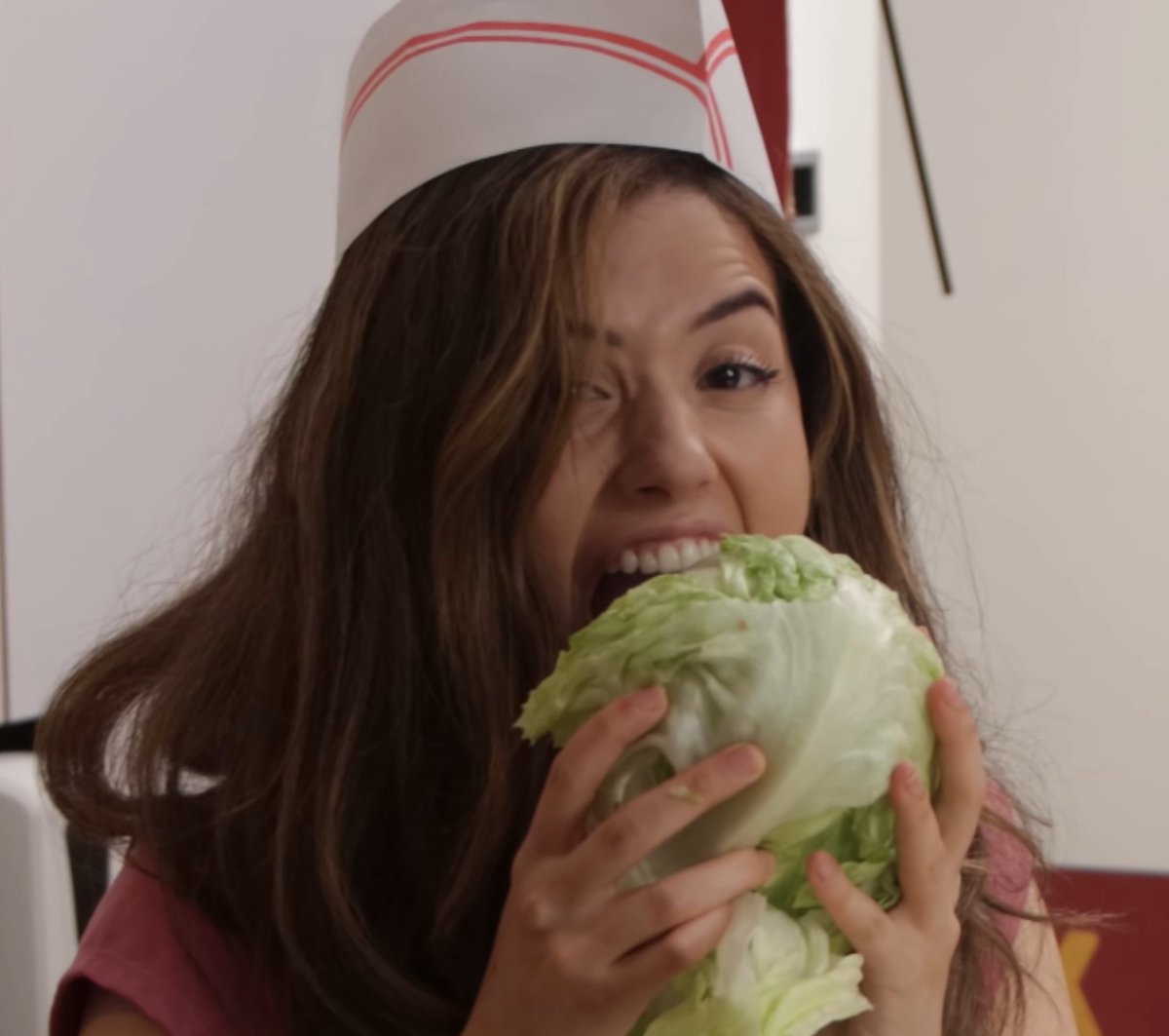 Poki Bruh On Twitter The Right Way To Eat Lettuce poki-bruh-on-twitter-the-right-way-to-eat-lettuce