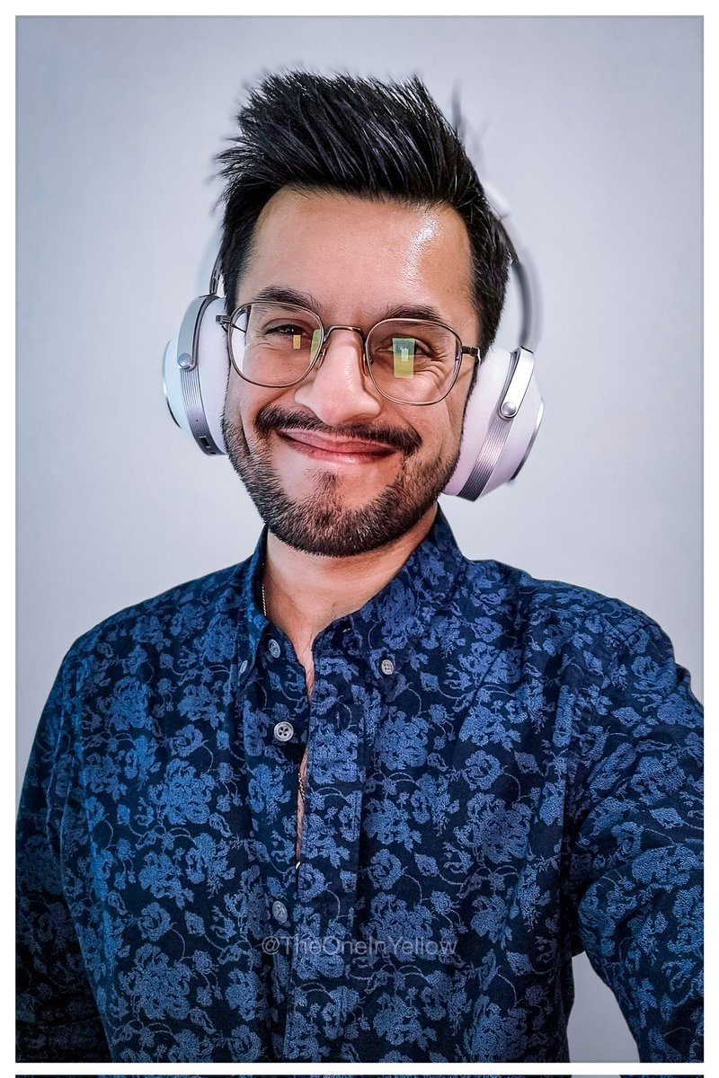 theoneinyellow's tweet photo. New headphone day ๐ฅฐ๐ค
One of the more extreme wireless headphones on the market: T+A Solitaire T in white/silver ๐
๐ค x ๐ง hits different ๐
Purchased from @premiumsounduk
@TA_hifi
#TA_HiFi #SolitaireT #WirelessHeadphones #audiophile
#AnaloguePocket #WaterField #SonyPS5 https://t.co/ELjy6HWMty
