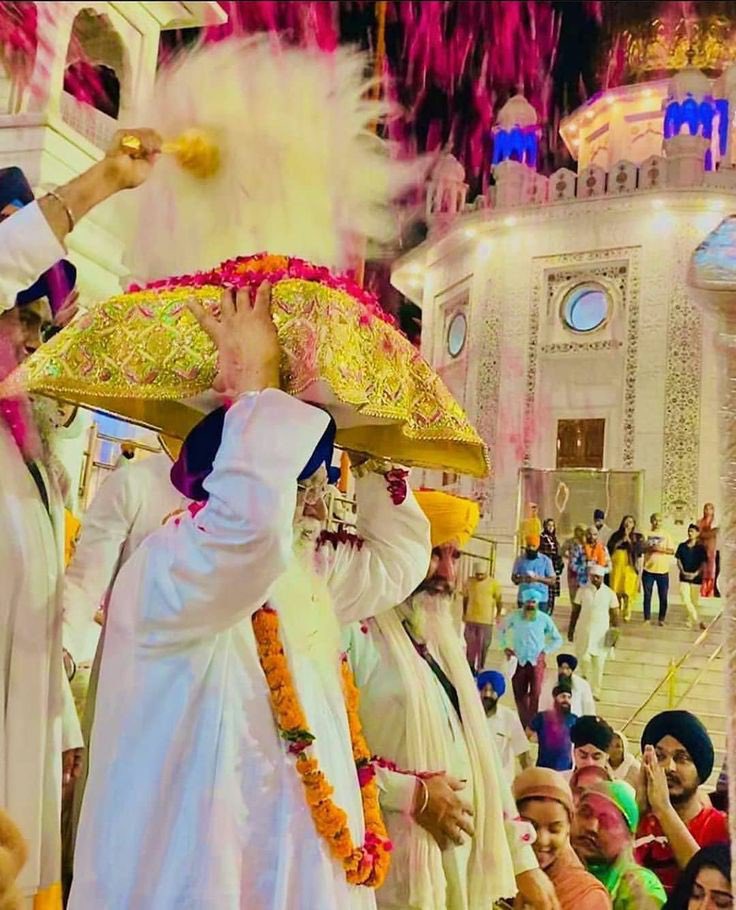 Randeep44009128's tweet photo. ਜੋ ਜੋ ਦੀਸੈ ਸੋ ਸੋ ਰੋਗੀ 
ਰੋਗ ਰਹਿਤ ਮੇਰਾ ਸਤਿਗੁਰੁ ਜੋਗੀ।। https://t.co/LWFg4Rrpk8