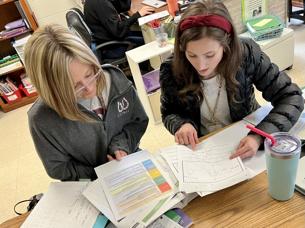 Sarah Mallow tweet media