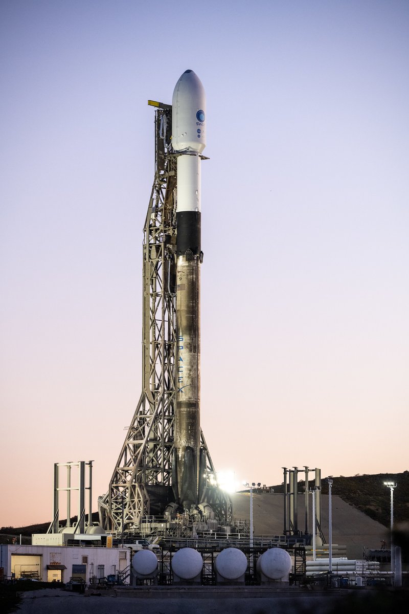 NASA_LSP's tweet photo. Watch this space! 🚀
Check back here in 10 hours because at L-2 hours (1:46am PST/4:46am EST), we begin our #CountdownToLaunch providing live updates and insight of the Surface Water and Ocean Topography #SWOTmission! 🛰️ https://t.co/EXjewdzNTc
