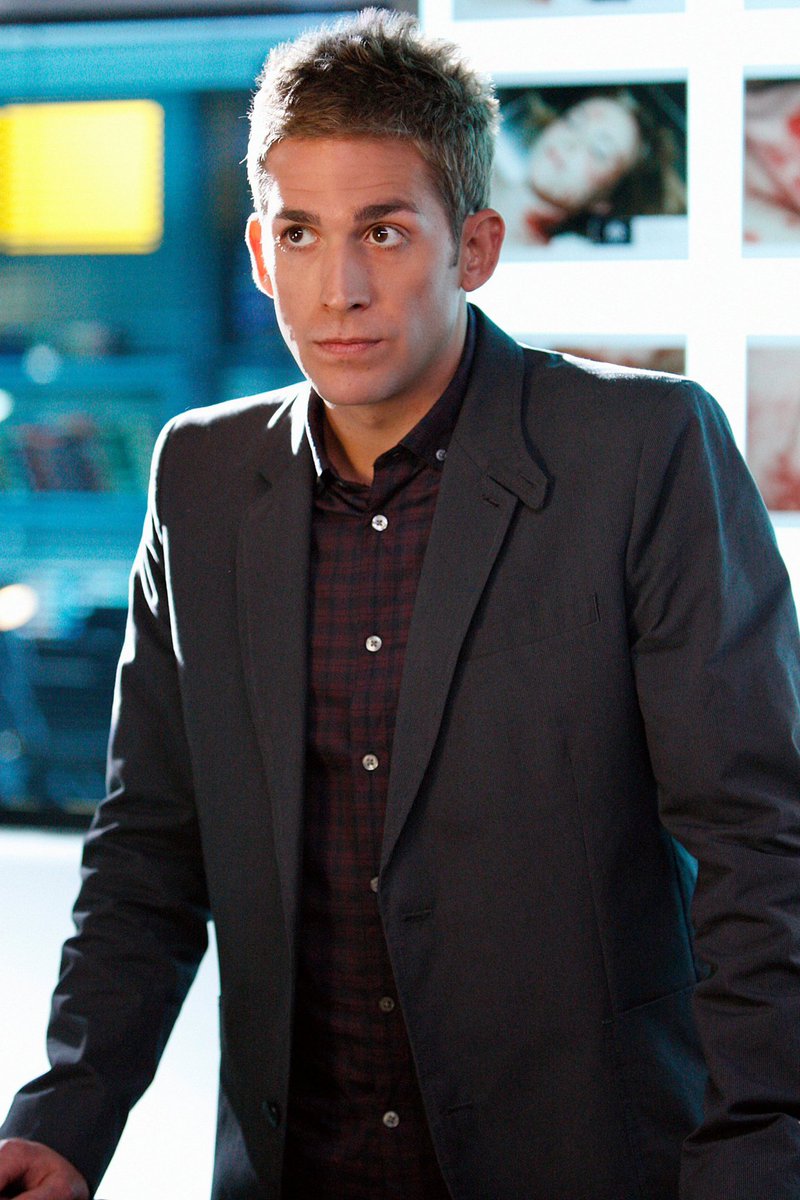gsrsaragrissom's tweet photo. CSI fans Greggo is returning!

TVLine has learned that original CSI cast member Eric Szmanda is set to reprise his role as Greg Sanders during the latter half of CSI: Vegas‘ current second season….
#csivegas https://t.co/nP6zQdEGk6