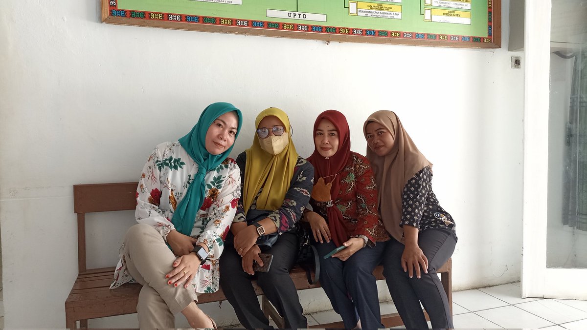 AprianSaputra93's tweet photo. Semangat Pagi https://t.co/6I2bi1CF2f