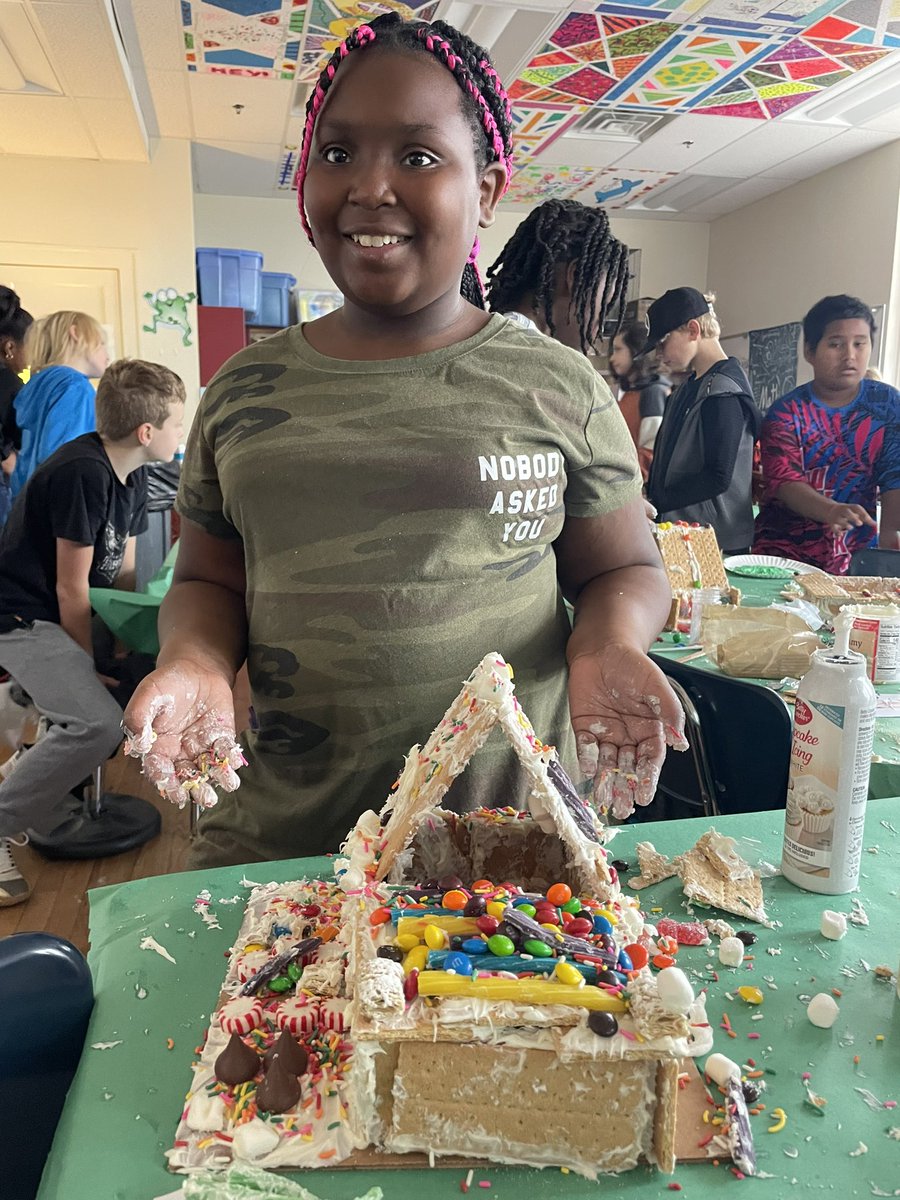 Kelly Hillier tweet media