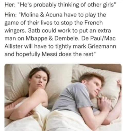 lapulgasantos's tweet image. these 3 days left gonna make overthink too much smh