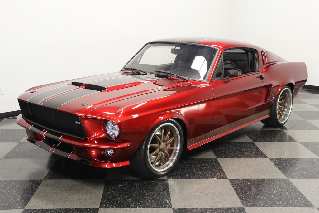 streetsidecars's tweet photo. This 1967 #Ford #Mustang 2+2 #Fastback #Restomod features a Gen 2 Coyote 5.0L V8 teamed with a #Tremec 6-speed manual gearbox.

Link: https://t.co/cPoyXlfMO2

#mustangfastback #mustangrestomod #americanmuscle #vintagecar #fordmustang #sellitwithstreetside #vintagemustang https://t.co/beYuKpONfW