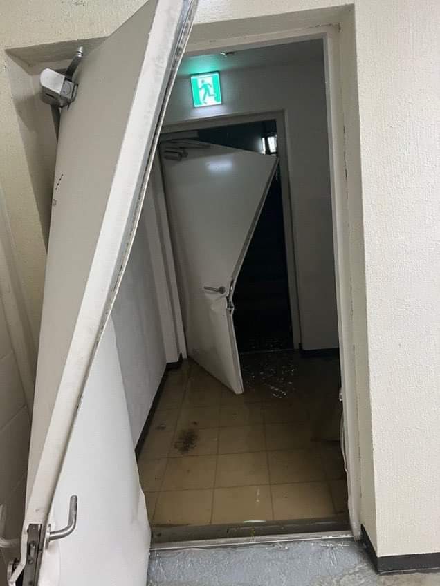 When Shania Twain says "let's go girls"