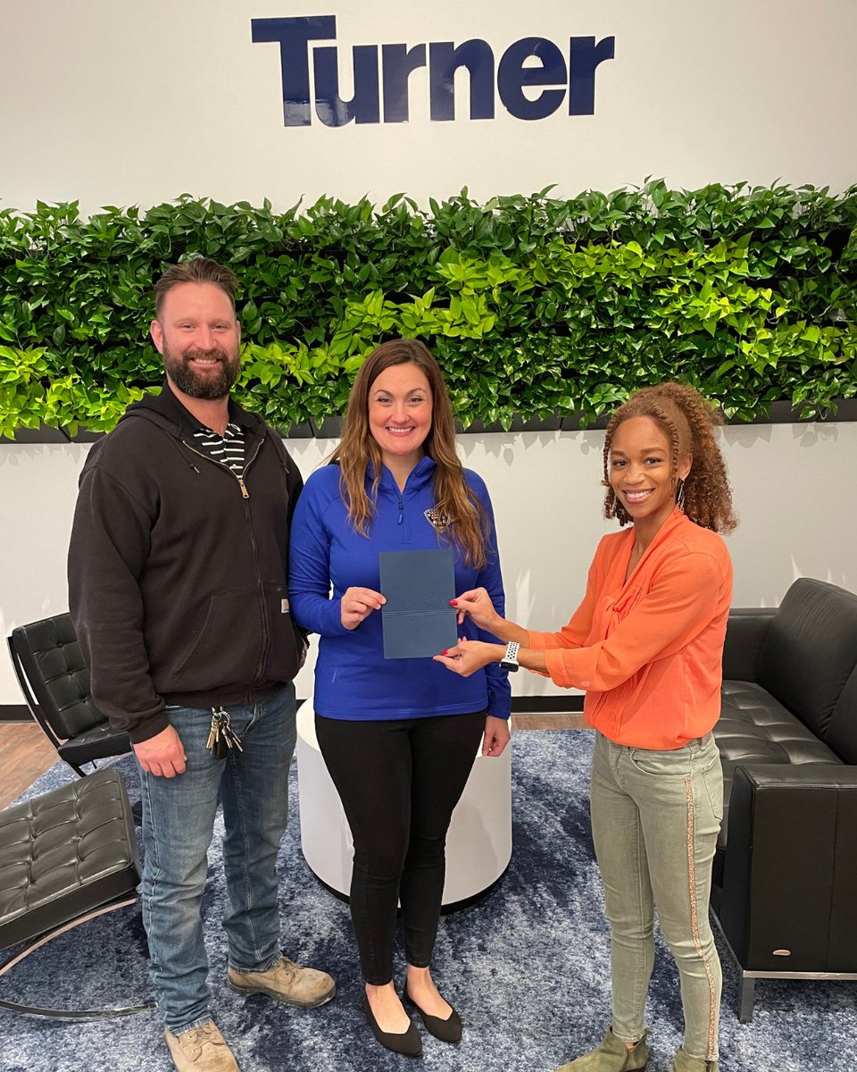 saveawarrior's tweet photo. We love the season of giving! Thank you to @turner_cincinatti for the kind gift and all of the in-kind work you have done for us. We appreciate your commitment to our nation's heroes and are blessed to have  your support!

#JustSaveOne #WeCameBackForYou #ComplexPTS https://t.co/PetHeiUY2D
