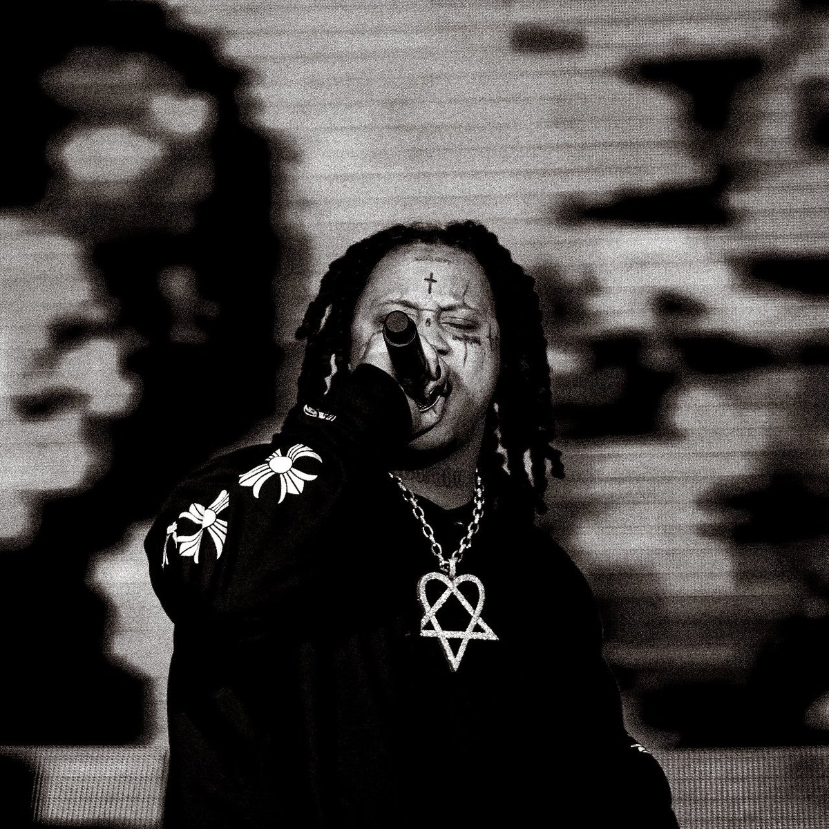 snapshotwill's tweet photo. @trippieredd 🔥
#photo #photograghy #photographer #artist #trippieredd Trippie Redd In Montreal shot by me 📸 https://t.co/nbgcGVGp7T