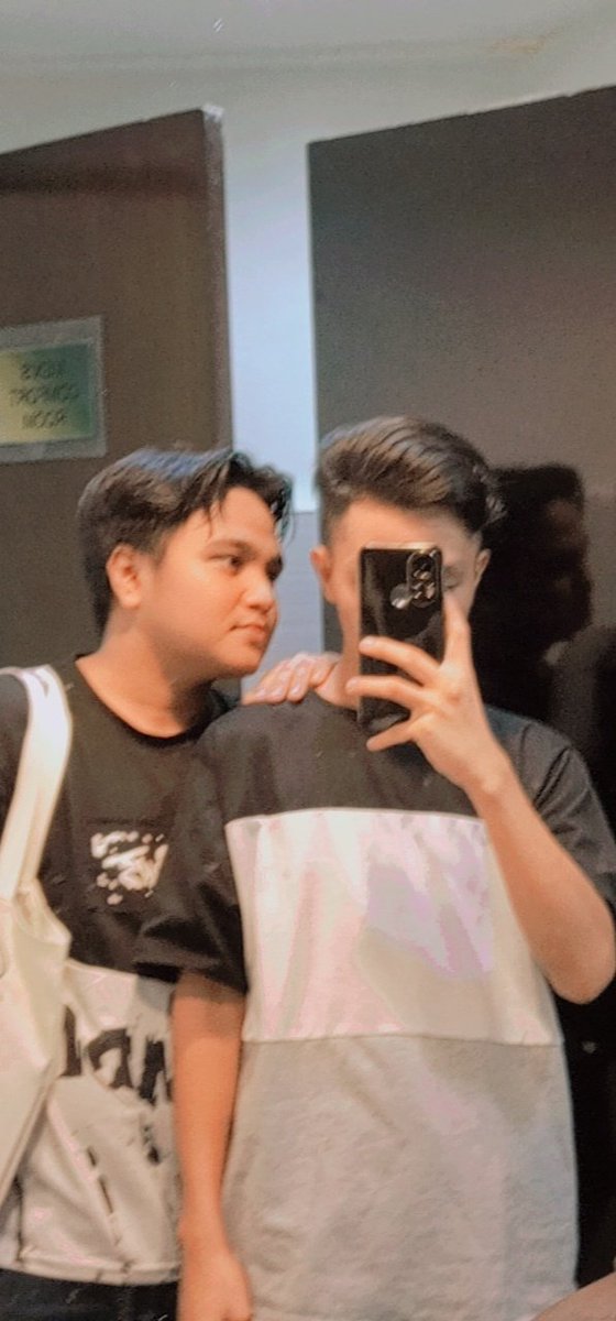 johnjamon1999's tweet photo. Happiest when with u ❤️😘😍🥰 https://t.co/rgNEXPNZCB