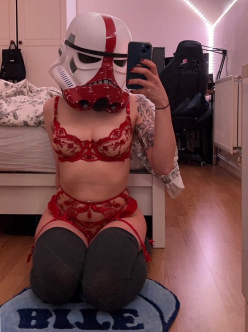 Jumping into 25 with a classic ✨ https://t.co/wBicyQitue