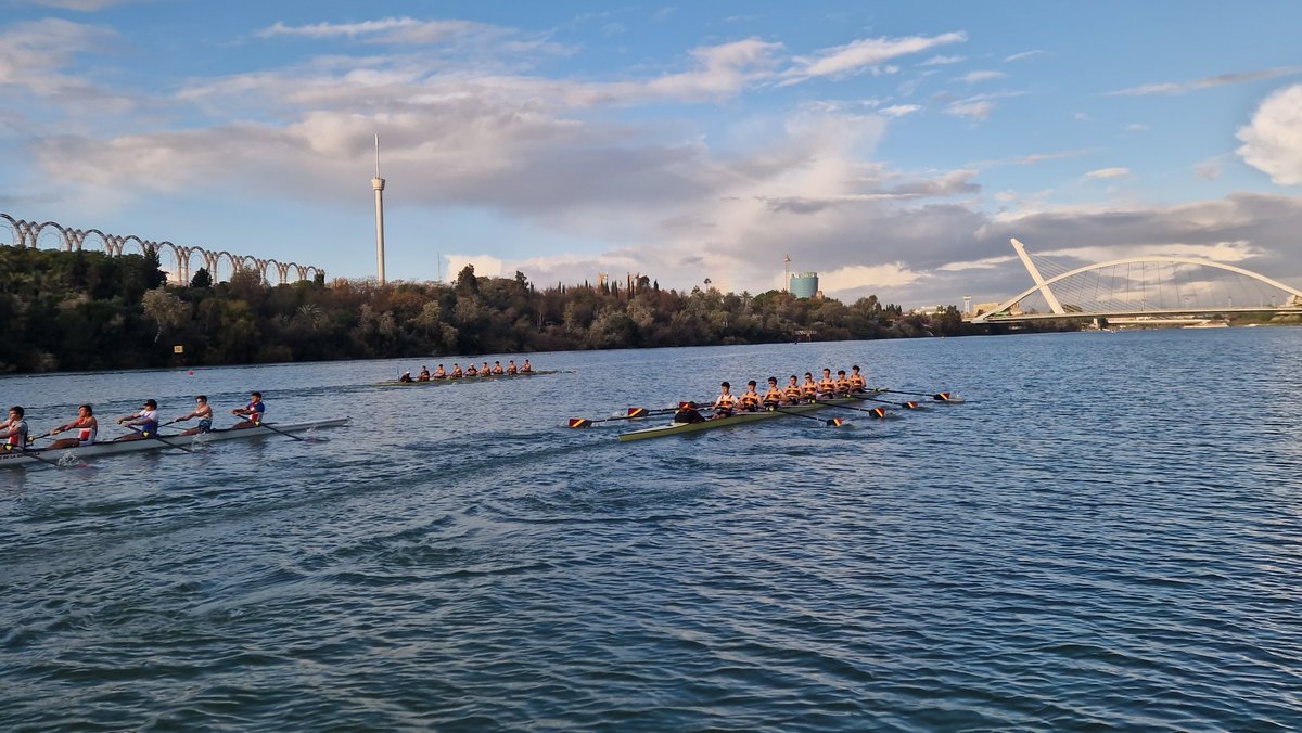 Match racing today against the local club in Seville Labradores. Great to get some 2ks done in December! ☀️