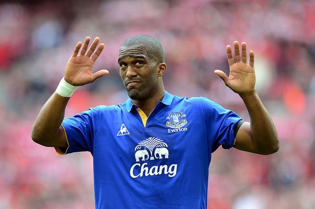 Happy 45th Birthday to Sylvain Distin. 

Favourite moment, Blues? 