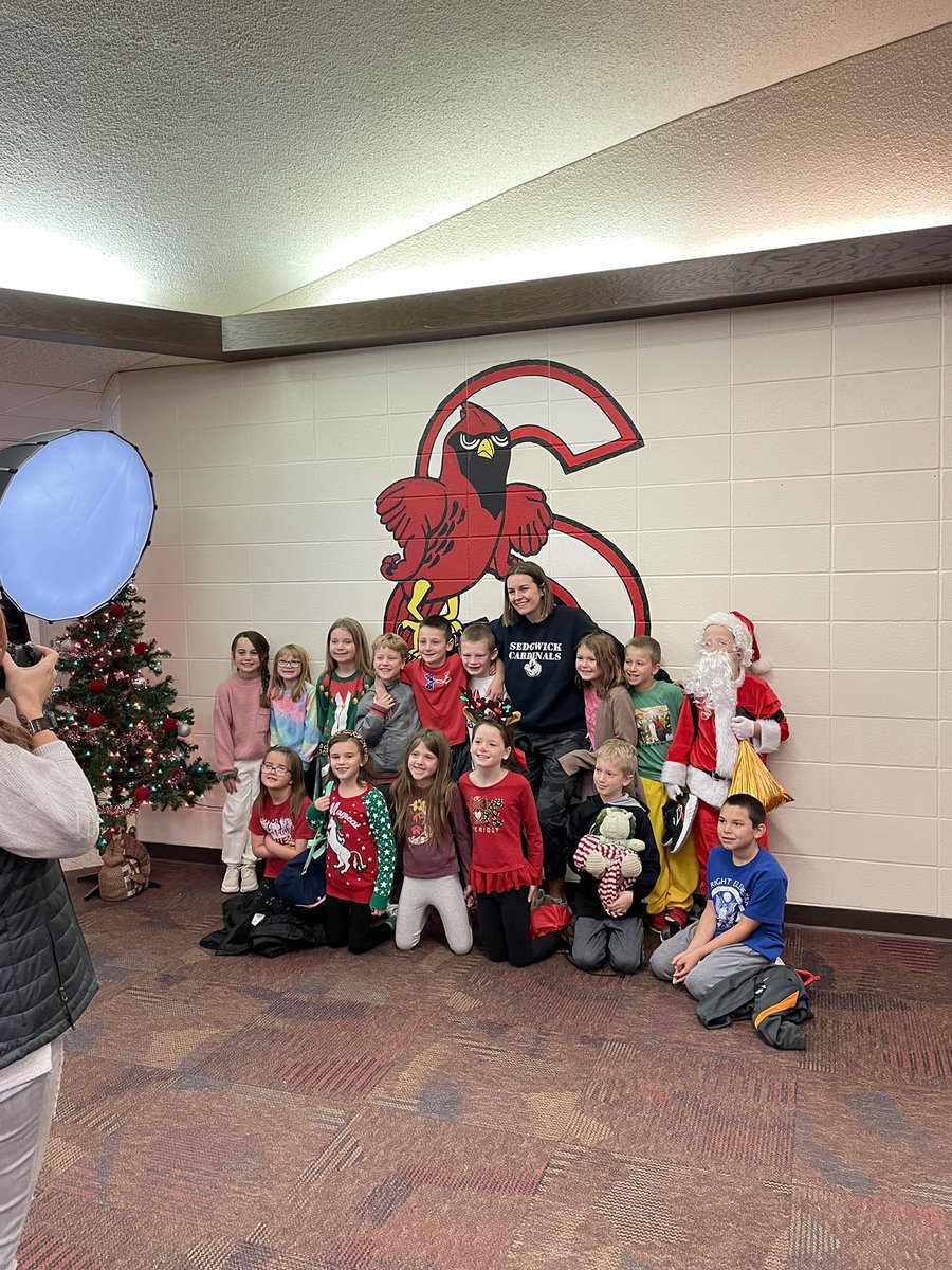 USD262super's tweet photo. It was a great day showing off @USD439 and telling people why they need to come be a part of the cardinal family. #sedgwickrocks https://t.co/NOKDMxfYZp