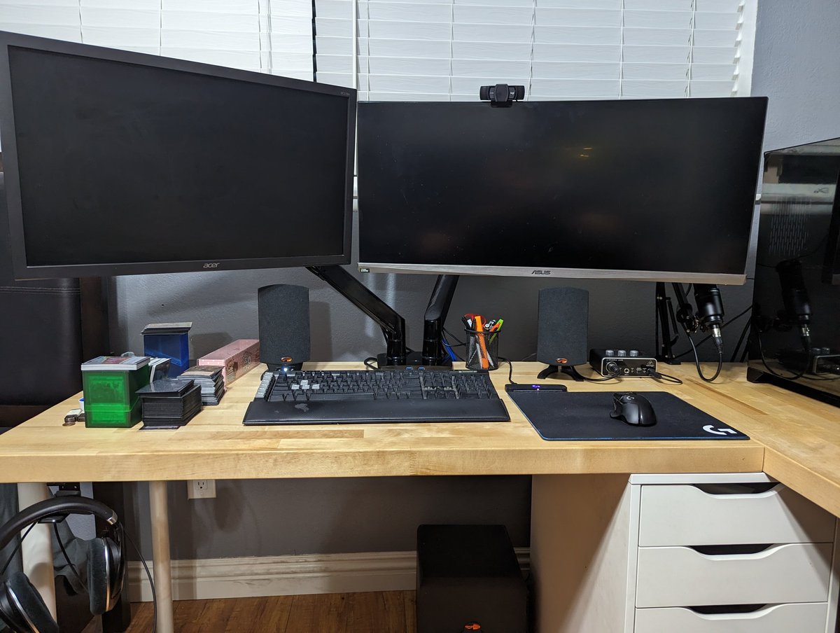 Yata Yata tweet media