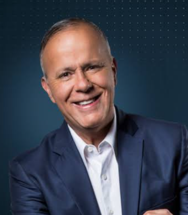 CarLon_2020's tweet image. ATENTADO CONTRA CIRO GÓMEZ LEYVA!! Hace unos momentos 2 HOMBRES en MOTOCICLETA intentaron ASESINAR al periodista cuando salía de su casa. Le DISPARARON y asegura que salió ilesoo gracias a que  su CANIONETA ESTÁ BLINDADA 😱 LOS DELINCUENTES HUYERON. ¿Quién queerá matarlo? 😱😱😱