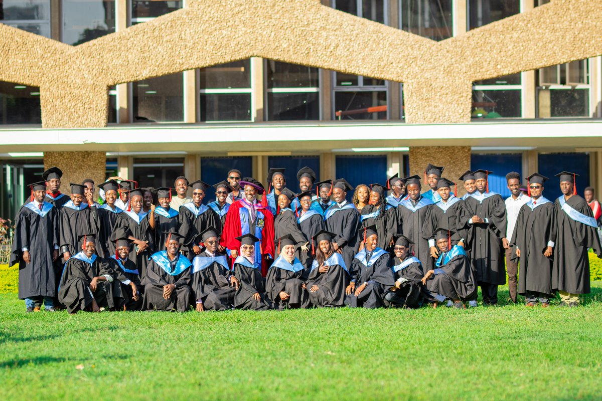 UoN_FHS's tweet photo. Congratulations @uonbi MBChB Class of 2022. You made it doctors!!!
@IreriVictorM 
@amsunuonbi 
#SiNiUoN https://t.co/Uyu5AXTanh