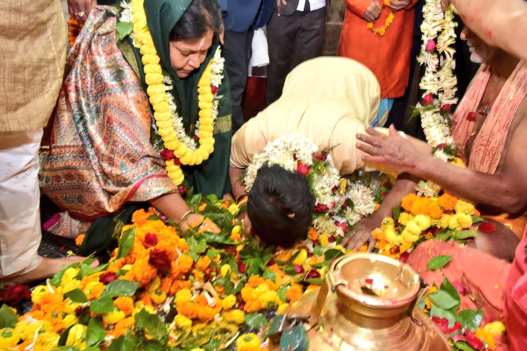 CM Hemant Soren Baidyanath temple