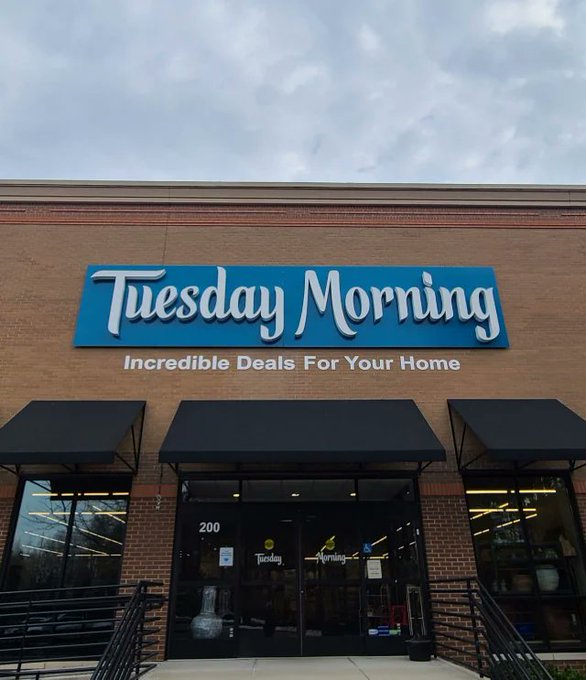 somethingfinch's tweet image. I dont know anything you dont, looks like covering and big volume incoming on $TUEM

Join up HERE: reddit.com/r/tuem/ 
 
Hop in if you are a #BBBY #AMC #GME #APE holder