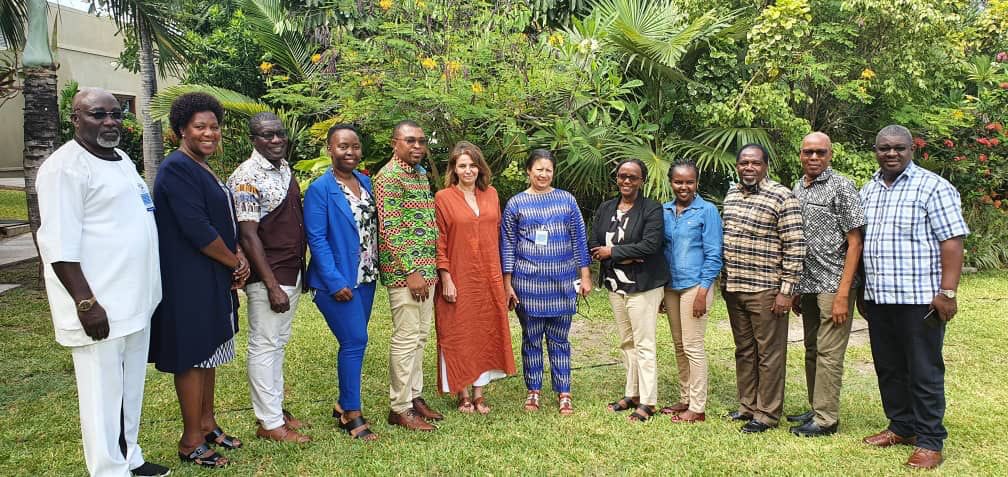 AUC_PAPS's tweet photo. #AU #GPSP concluded a 2 day review Mtg on the learning content of the training curriculum package on gender mainstream’g in #SSR. The integration of gender issues w/in the security sector is recognized as a key element for enhancing operational effectiveness &amp;local owner/p. 1/3 https://t.co/EEGbvdFDia