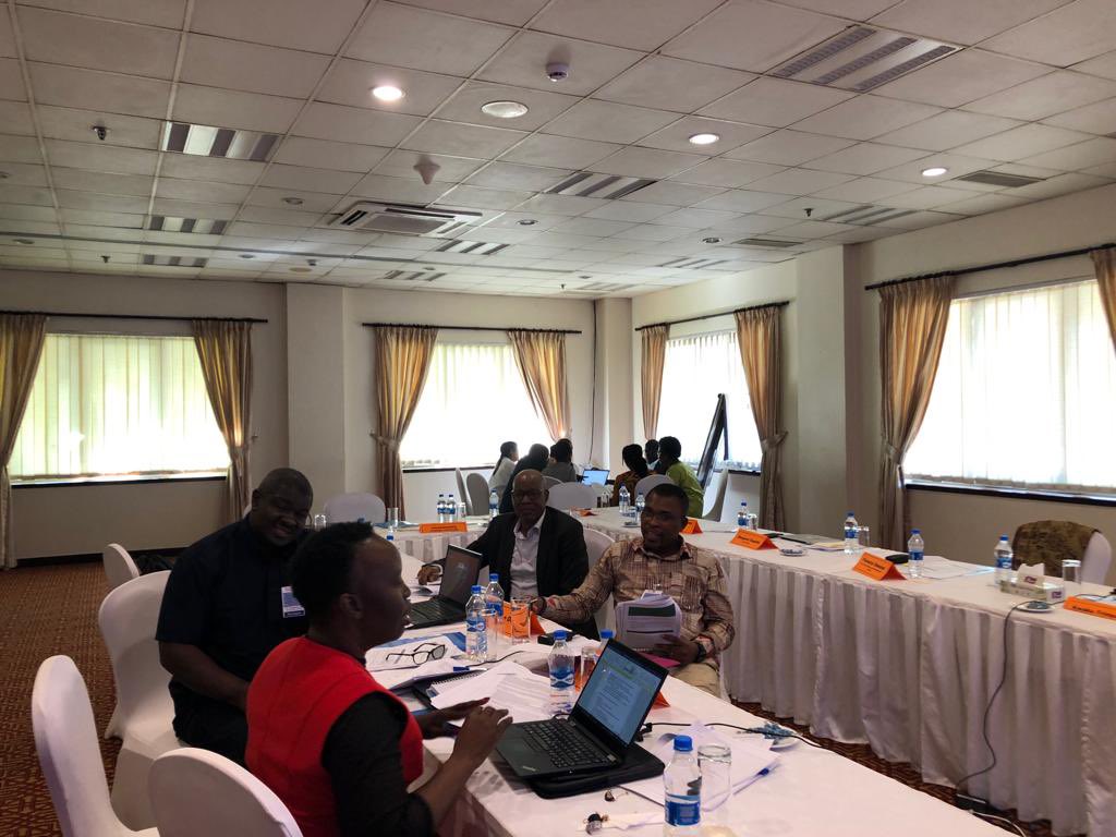 AUC_PAPS's tweet photo. #AU has taken steps in advanc’g the implement’n of the Women Peace &amp; Security agenda. In 2016, #AUC developed an Operation’l Guidance Note on Gender &amp; #SSR which guides the AU,RECs/RM &amp; Member States on actions for the implement’n of gender sensitive and gender responsive SSR.2/3 https://t.co/BG1ryuCF6F