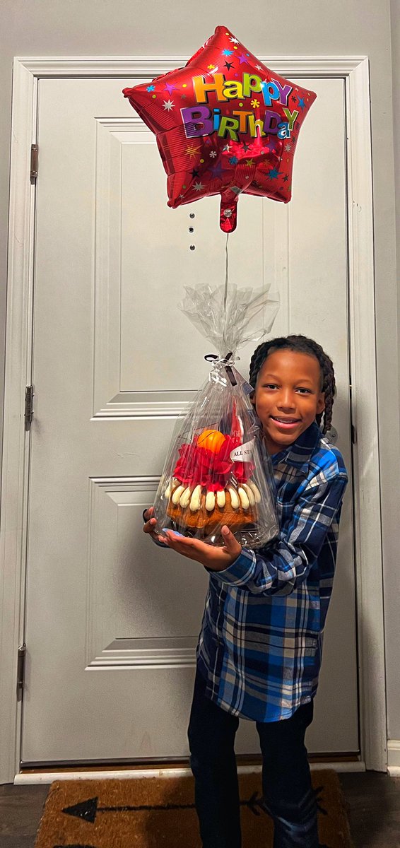 Ro (@aprilbae) on Twitter photo What do you get a kid who never asks for much, but deserves everything? Well…you could start by a surprise trip to see his favorite NBA team play and sign him up as an official <a href="/chicagobulls/">Chicago Bulls</a> KidNation All-Star member❤️
Happy 10th Birthday Noa!🥳🎂🎉We love you!❤️ What do you get a kid who never asks for much, but deserves everything? Well…you could start by a surprise trip to see his favorite NBA team play and sign him up as an official <a href="/chicagobulls/">Chicago Bulls</a> KidNation All-Star member❤️
Happy 10th Birthday Noa!🥳🎂🎉We love you!❤️