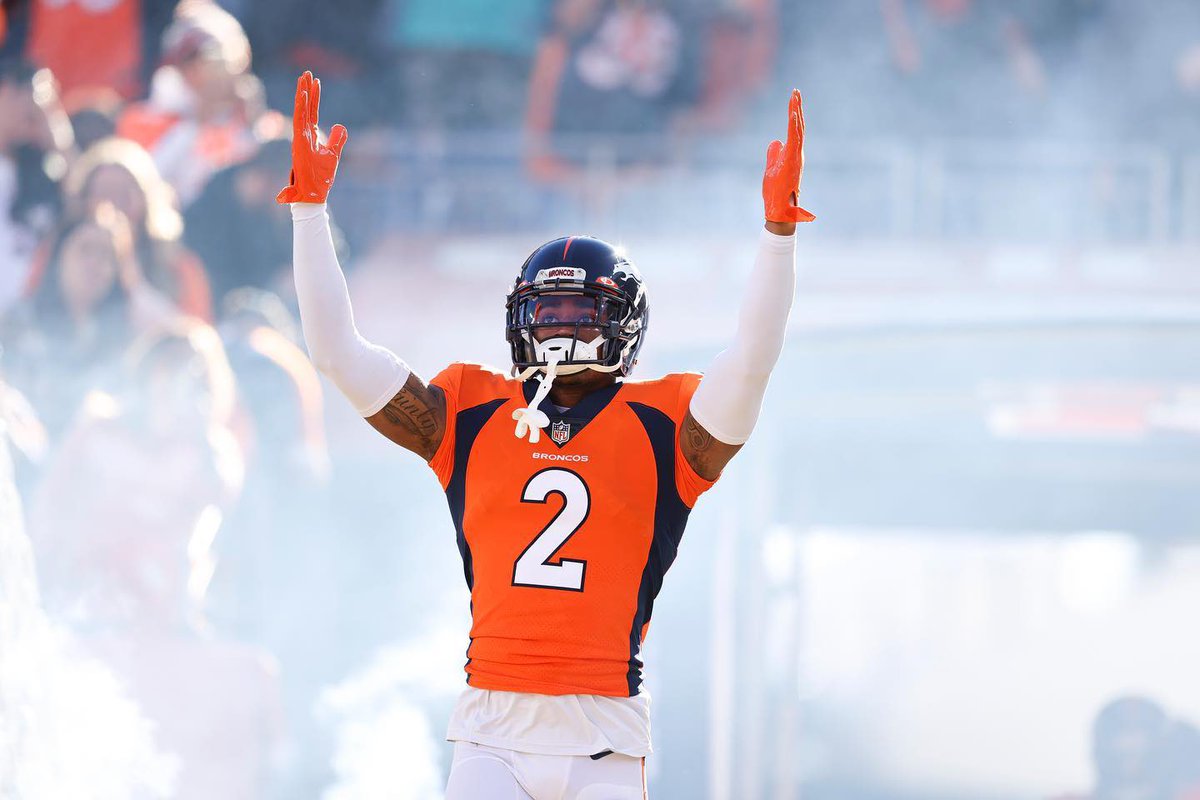 denbron77's tweet image. RT to get Surtain II  to the Pro Bowl!

#ProBowlVote     + @PatSurtainll