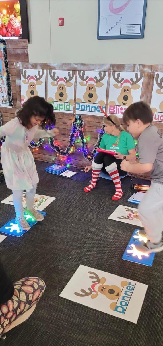 melissala5's tweet image. #destinationPd North Pole was amazing! The kids Especially LOVED the Splats @unrulystudios &amp;amp; Indy Cars @SpheroEdu @DestinationPd @jdcrook &amp;amp; @CharmEDTechEDU