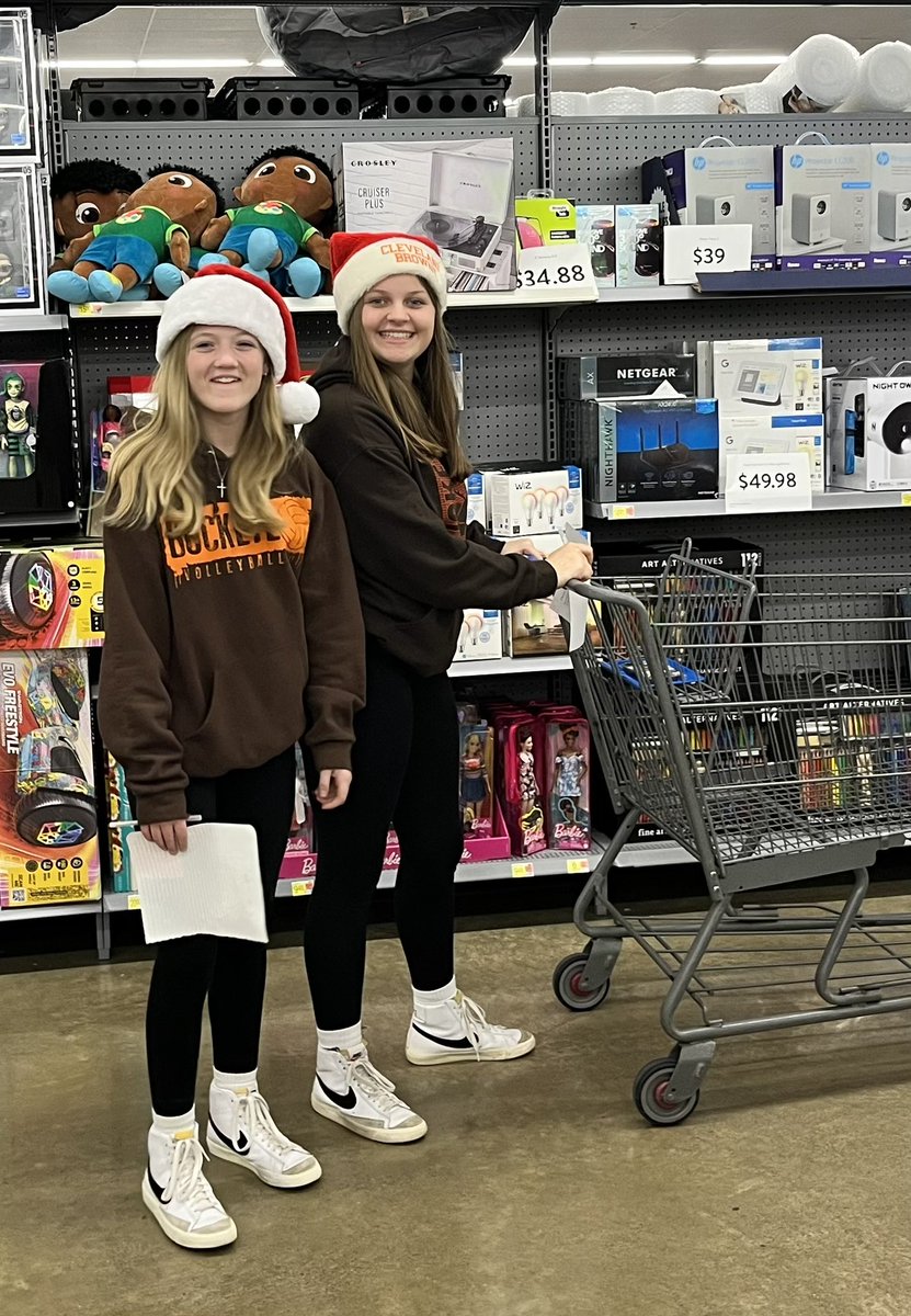 Bucksoftball's tweet photo. The girls had a great time shopping for the children w funds donated by the Softball Boosters &amp; some of our amazing softball families. Some of the players also had the opportunity to hand out the gifts to the families at the Crisis Center. https://t.co/gfkSs2VMeG