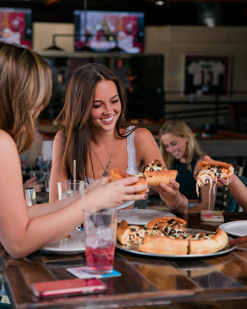 Frog and Firkin tweet media