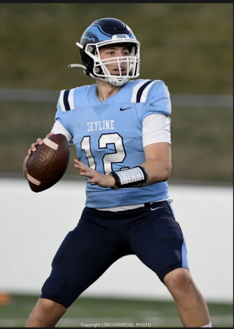 Ann Arbor Skyline 2023 QB Evan Rothenberg has committed to Carnegie Mellon

football.thedzone.com/news/ann-arbor…