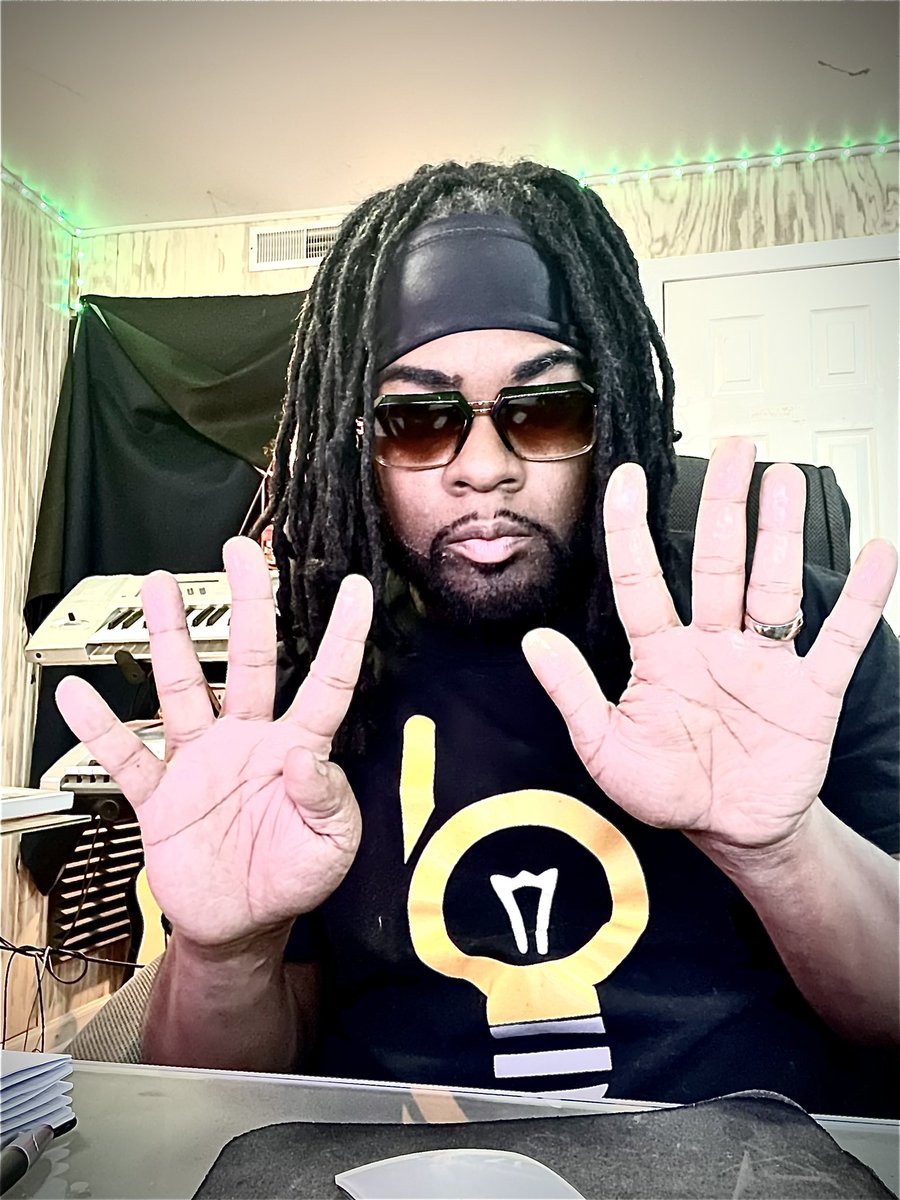 ShortiShortkut's tweet image. Gearing up for week 8 of the Network Dero #loopchallenge