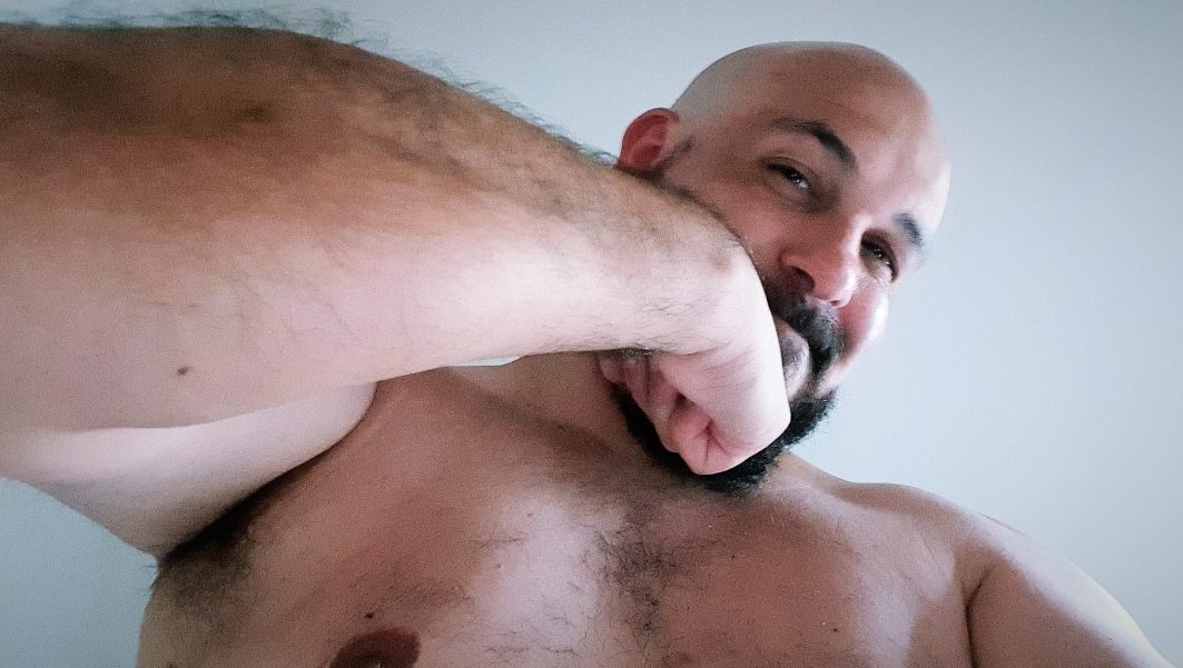 Fredes_Carlos's tweet photo. Buenas noches!! 🤗 https://t.co/aSrbHoDrUk