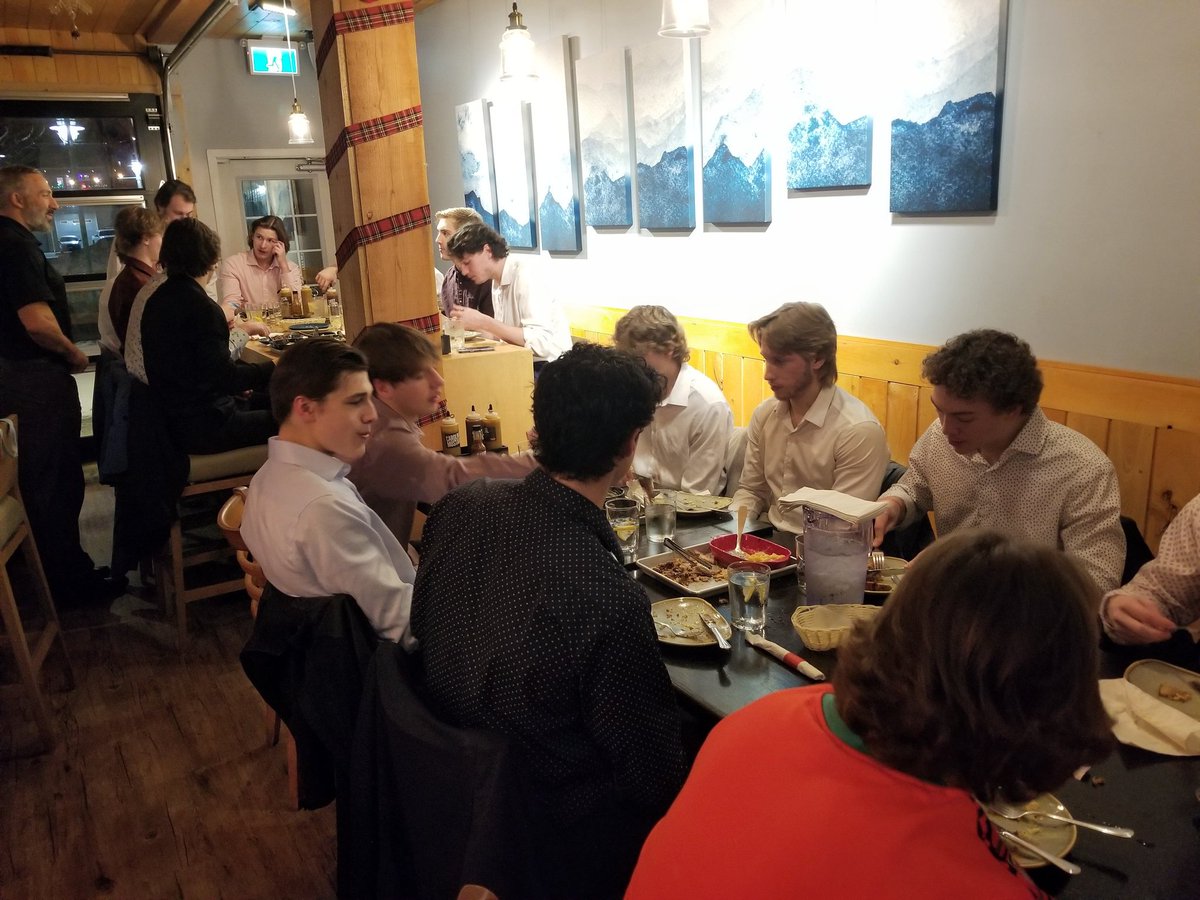Sicamous_Eagles's tweet photo. Merry Christmas, Happy Holidays, it was a nice evening as the players, coaches, board and volunteers got together for a wonderful holiday dinner @ the Narrows Smokehouse last night. #family #tistheseason #merrychristmas #2moregames  #10moresleeps #smokedmeat @KIJHL @KijhlS https://t.co/ofZmDI03kV