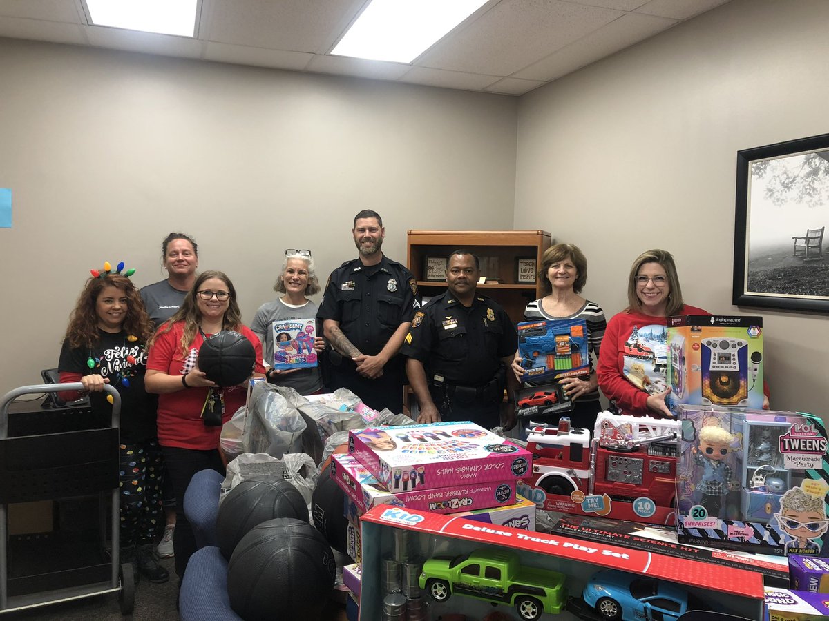 Jennifer Edelblute-Caggia tweet media