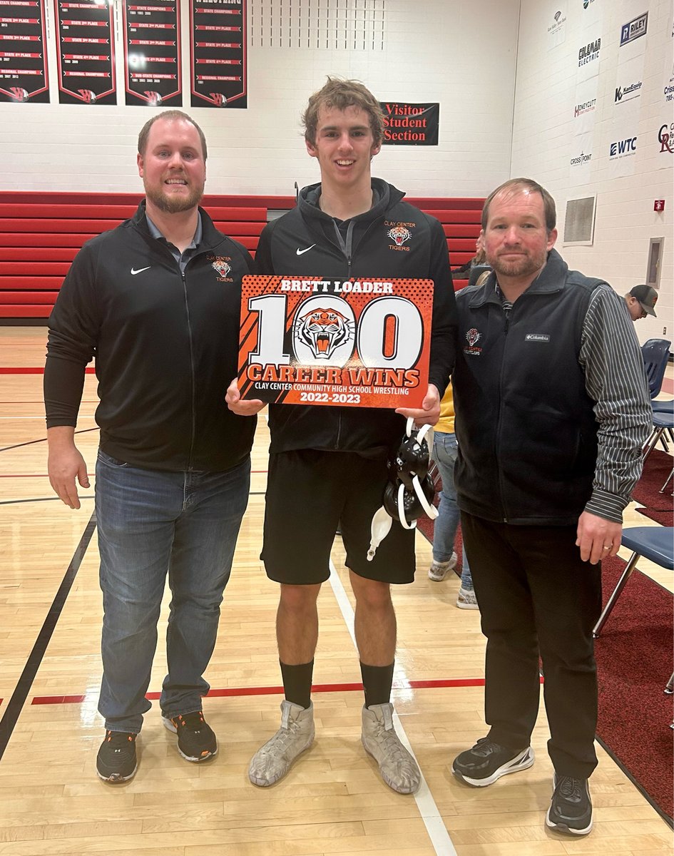 Clay Center Tigers tweet media