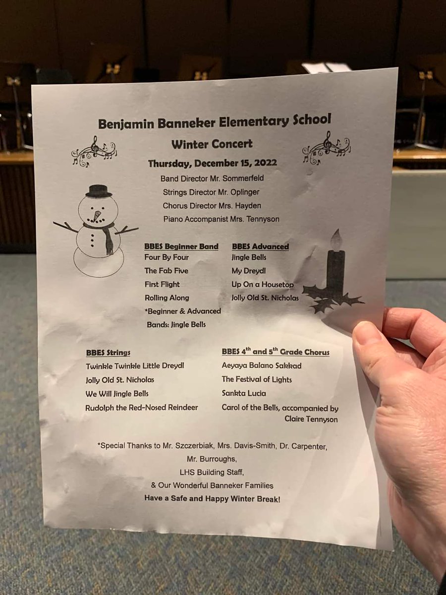 chayden919's tweet photo. @BBES_SMCPS @SMCPS_FineArts @doingmycalling Tonight was just incredible. 200 beautiful band, orchestra, and chorus kids graced this stage tonight and put on a beautiful concert. I'm so very very proud and honored to teach them! https://t.co/dbyS2MaKYr