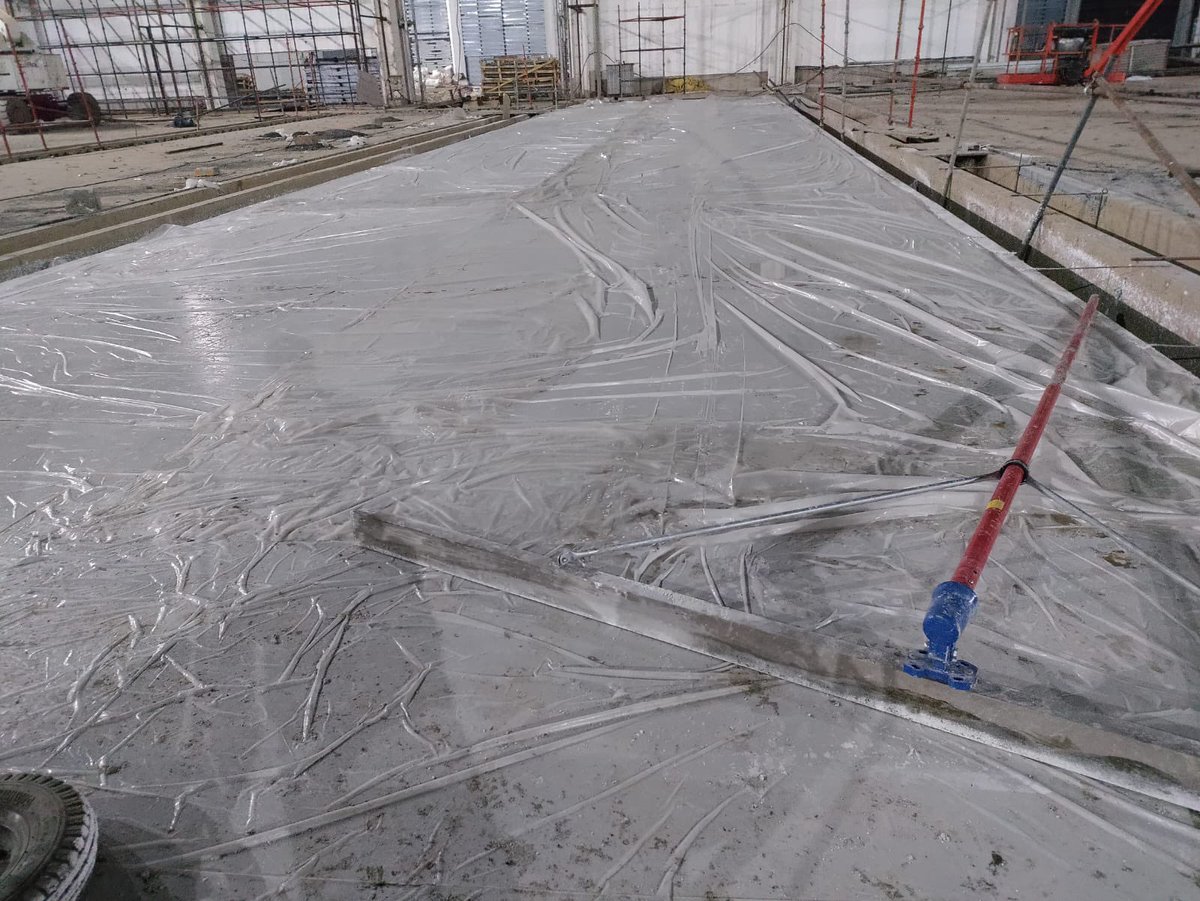 buildconIndia's tweet photo. A large white topping flooring project, this replaces white marble for over 4 lac sqm of area.

Practical, heavy duty polished concrete flooring, that just works. 

#flooring #flooringideas #architecture #india #concria #buildconindia https://t.co/o09XxSpl3g